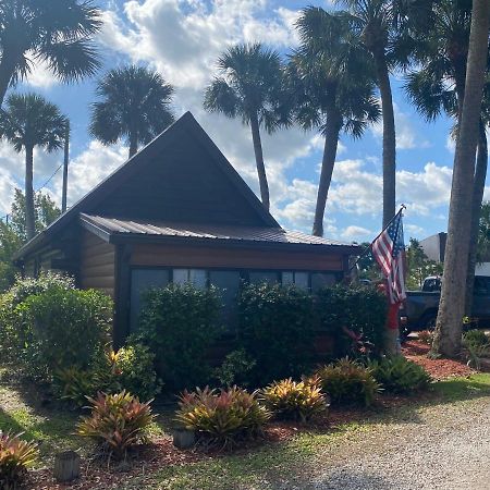 Log Harbor Cabins Okeechobee Εξωτερικό φωτογραφία